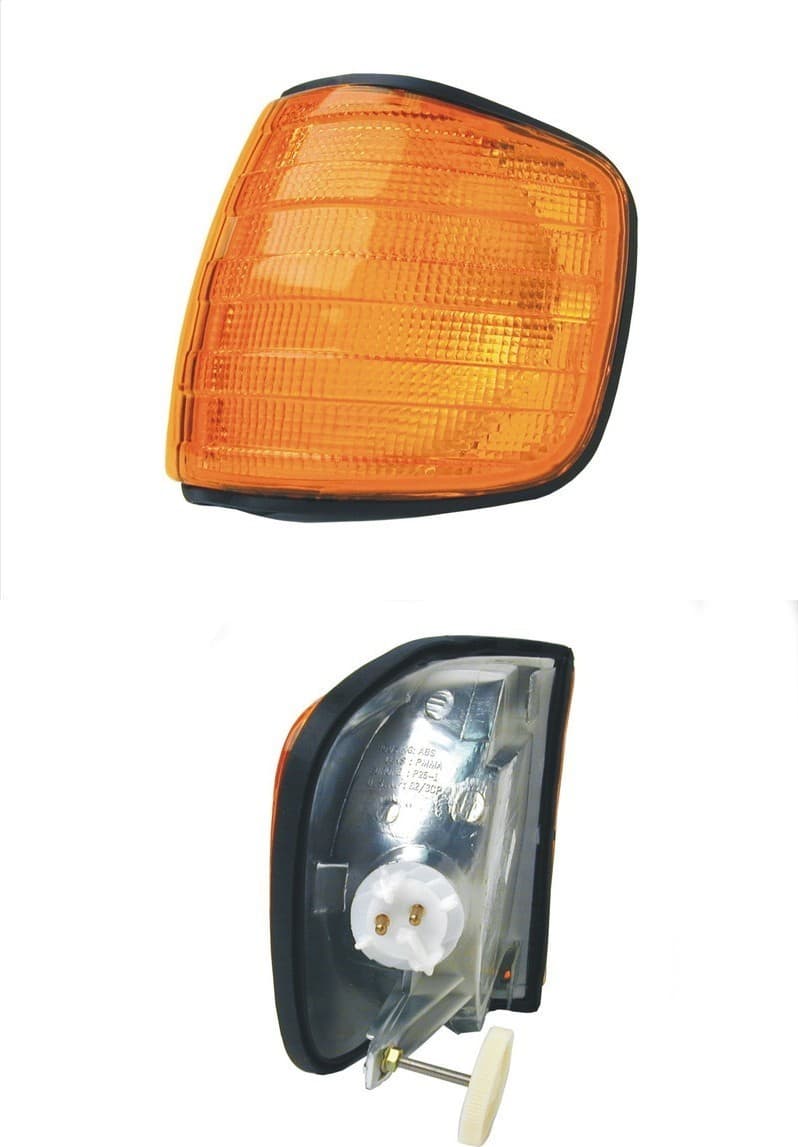 ÜRO PARTS Parking / Turn Signal Lamp Assembly 0008208521