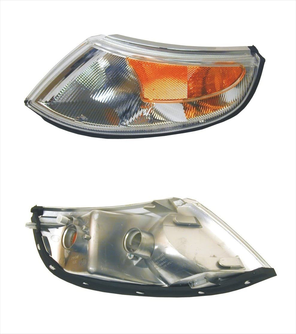 ÜRO PARTS Parking / Turn Signal Lamp Assembly 4912572