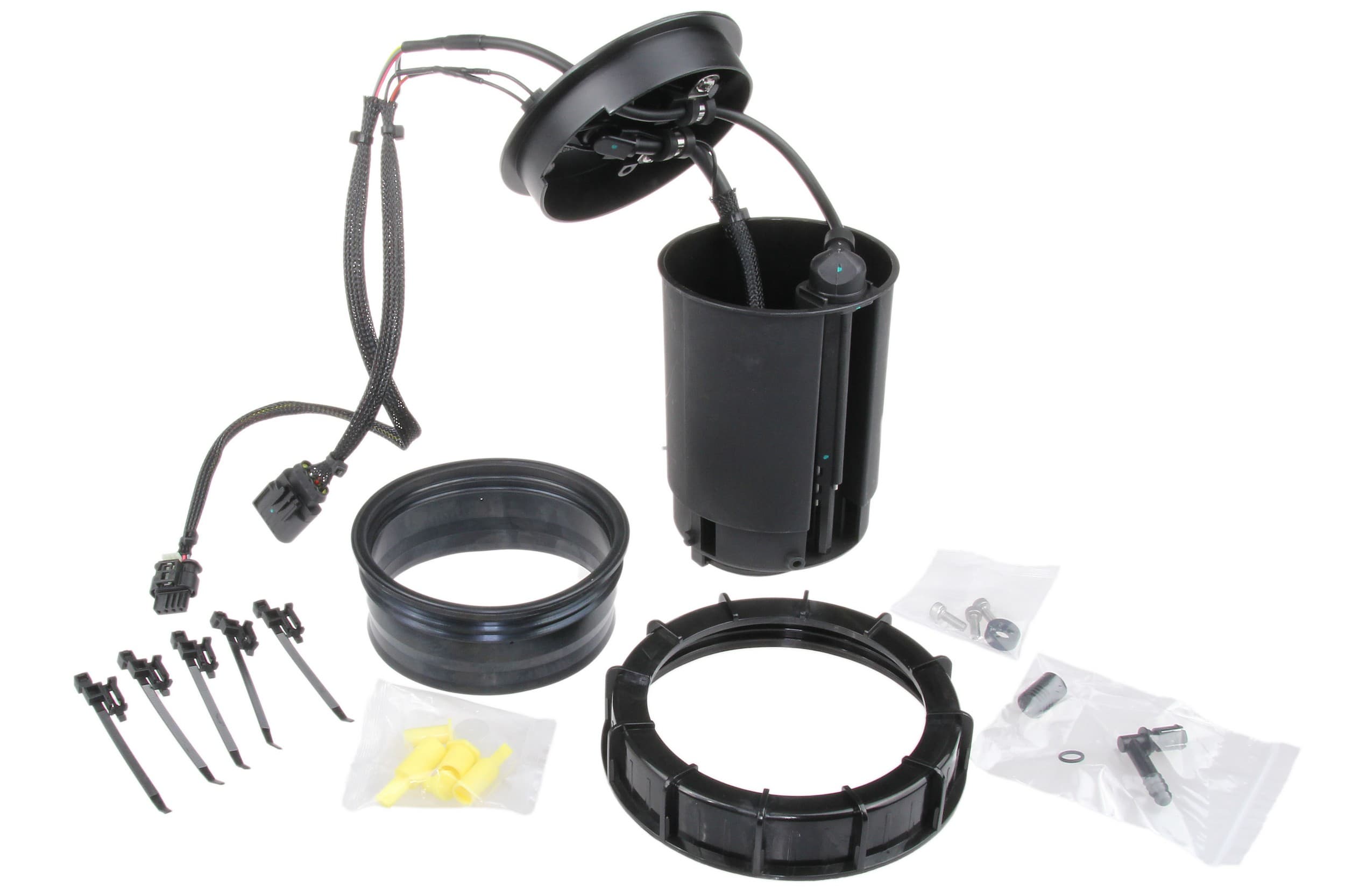 ÜRO PARTS Diesel Exhaust Fluid (DEF) Heater 561198970A